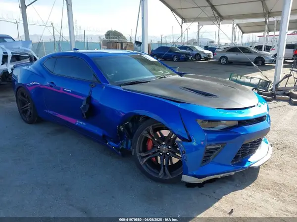 1G1FE1R78J0131642 2018 CHEVROLET CAMARO - Image 1