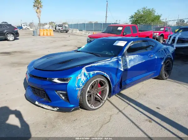 1G1FE1R78J0131642 2018 CHEVROLET CAMARO - Image 2