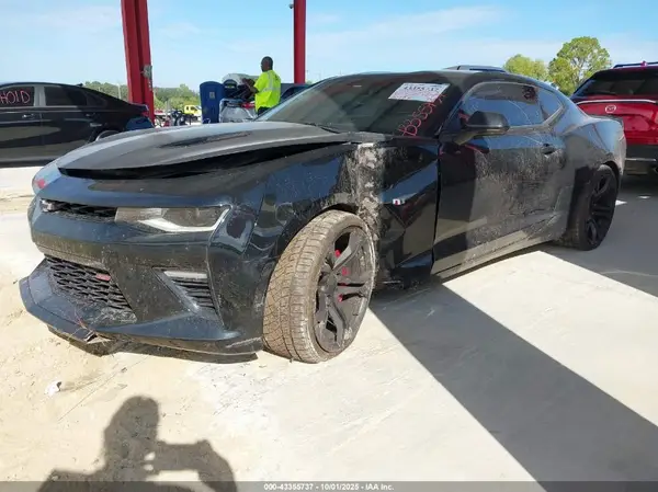 1G1FE1R79J0174791 2018 CHEVROLET CAMARO - Image 2