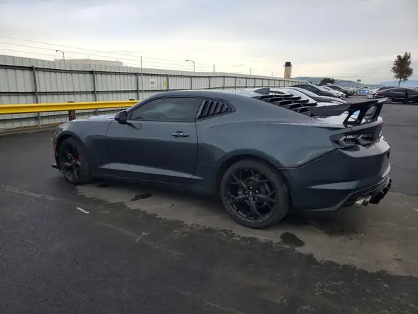 1G1FE1R79L0113797 2020 CHEVROLET CAMARO - Image 2