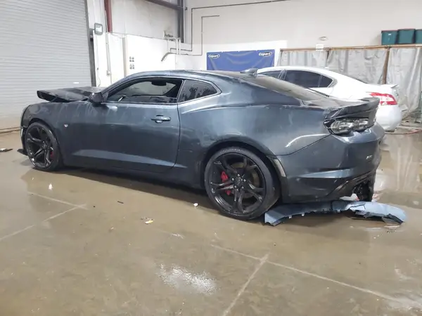 1G1FE1R79M0104468 2021 CHEVROLET CAMARO - Image 2