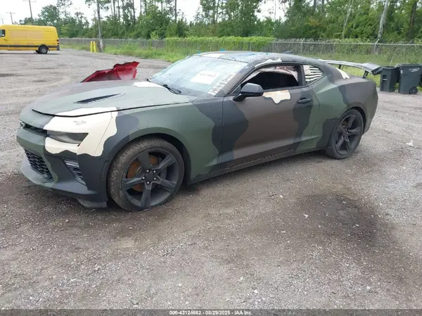 1G1FE1R7XH0120880 2017 CHEVROLET CAMARO - Image 2