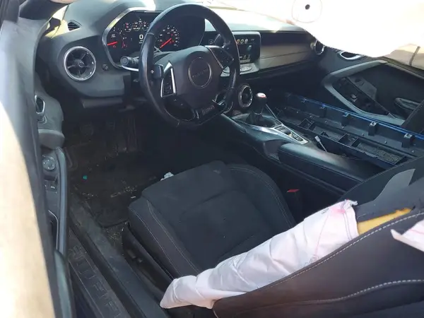 1G1FE1R7XJ0175576 2018 CHEVROLET CAMARO - Image 8