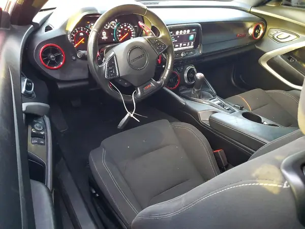 1G1FE3D78J0172808 2018 CHEVROLET CAMARO - Image 8