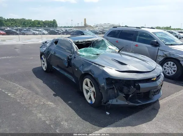 1G1FF1R72J0131004 2018 CHEVROLET CAMARO - Image 1