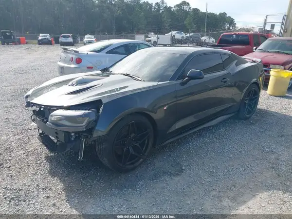 1G1FF1R72J0145873 2018 CHEVROLET CAMARO - Image 2