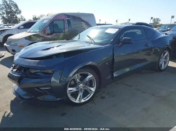 1G1FF1R72J0150328 2018 CHEVROLET CAMARO - Image 2