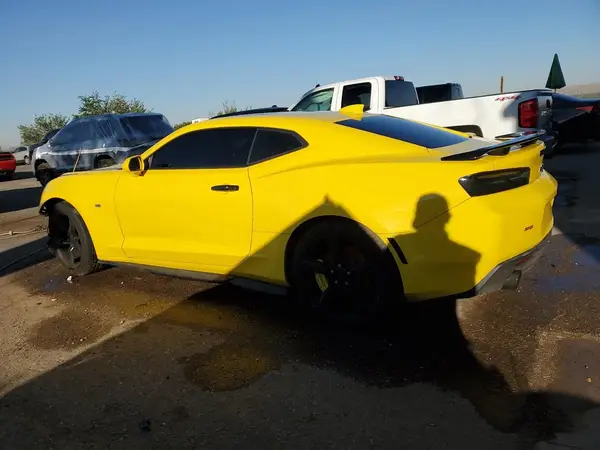 1G1FF1R72J0177142 2018 CHEVROLET CAMARO - Image 2