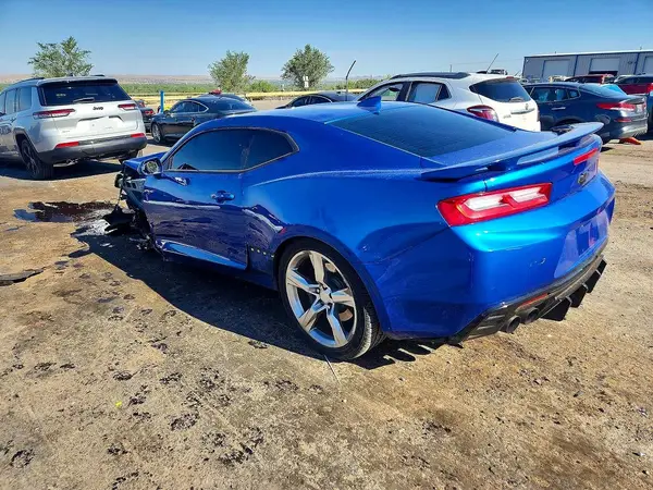 1G1FF1R74H0156013 2017 CHEVROLET CAMARO - Image 2