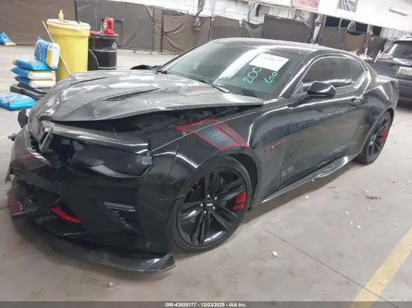 1G1FF1R74J0186618 2018 CHEVROLET CAMARO - Image 2