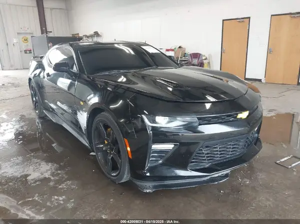 1G1FF1R75J0191701 2018 CHEVROLET CAMARO - Image 1