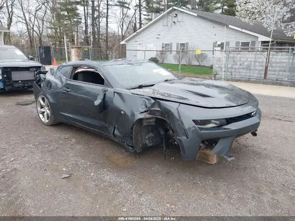1G1FF1R76J0112083 2018 CHEVROLET CAMARO - Image 1