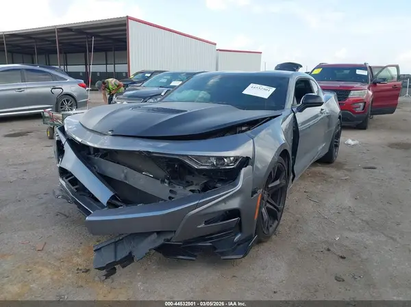 1G1FF1R77M0103039 2021 CHEVROLET CAMARO - Image 2