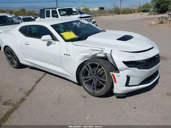 1G1FF1R79M0128878 2021 CHEVROLET CAMARO - Image 1