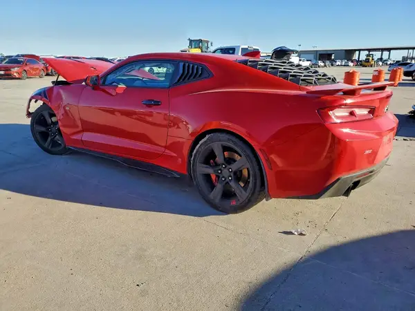 1G1FF1R7XJ0142218 2018 CHEVROLET CAMARO - Image 2