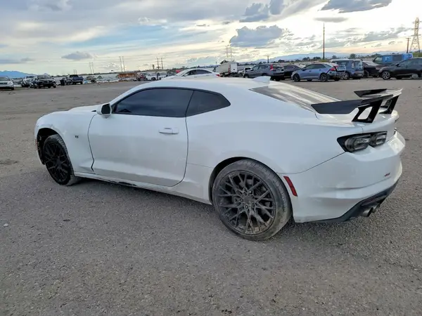 1G1FF1R7XM0142272 2021 CHEVROLET CAMARO - Image 2