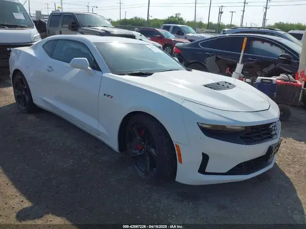 1G1FF1R7XN0105319 2022 CHEVROLET CAMARO - Image 1