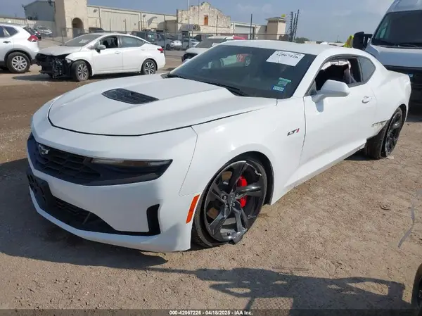 1G1FF1R7XN0105319 2022 CHEVROLET CAMARO - Image 2