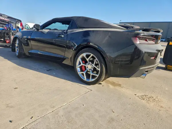 1G1FF3D72J0169240 2018 CHEVROLET CAMARO - Image 2
