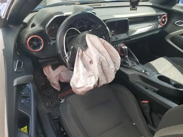 1G1FF3D73H0111034 2017 CHEVROLET CAMARO - Image 8