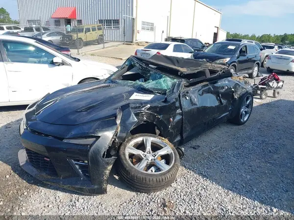 1G1FF3D74J0119228 2018 CHEVROLET CAMARO - Image 2