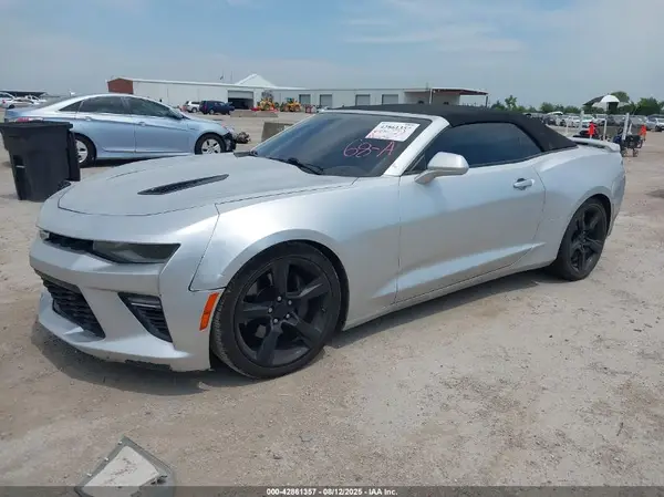 1G1FF3D76H0137577 2017 CHEVROLET CAMARO - Image 2