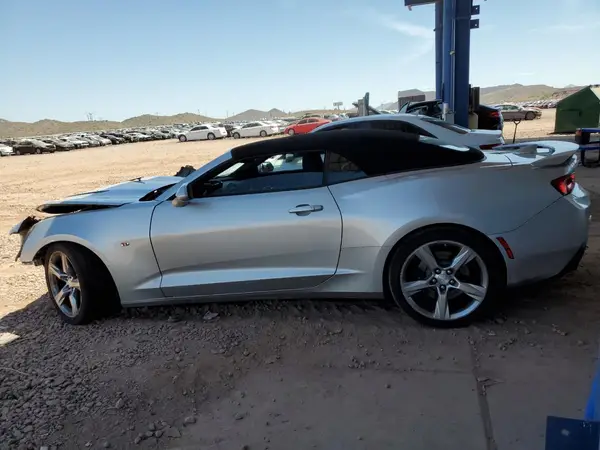 1G1FF3D77H0198615 2017 CHEVROLET CAMARO - Image 2