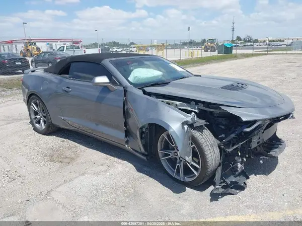 1G1FF3D77M0104498 2021 CHEVROLET CAMARO - Image 1