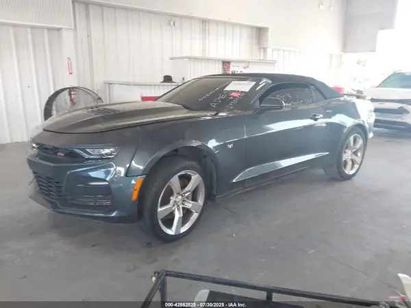 1G1FF3D78L0145575 2020 CHEVROLET CAMARO - Image 2