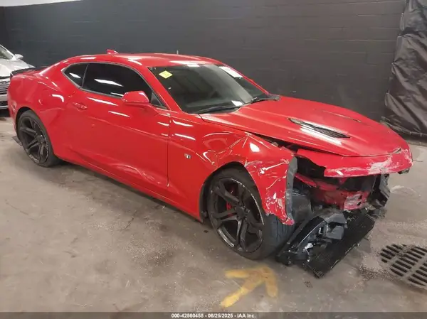 1G1FG1R71J0152004 2018 CHEVROLET CAMARO - Image 1