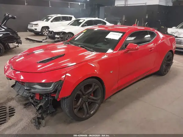 1G1FG1R71J0152004 2018 CHEVROLET CAMARO - Image 2