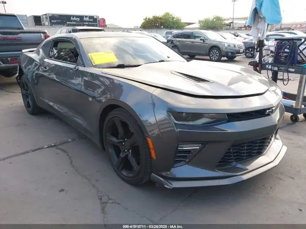 1G1FG1R72H0150305 2017 CHEVROLET CAMARO - Image 1