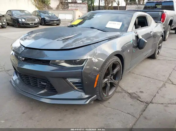 1G1FG1R72H0150305 2017 CHEVROLET CAMARO - Image 2