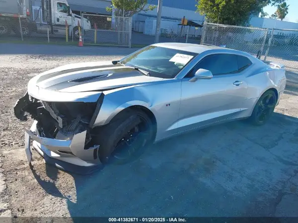 1G1FG1R75H0143851 2017 CHEVROLET CAMARO - Image 2