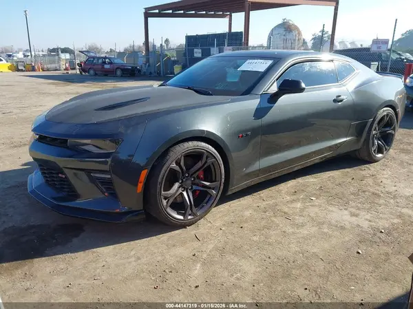 1G1FG1R76J0139197 2018 CHEVROLET CAMARO - Image 2