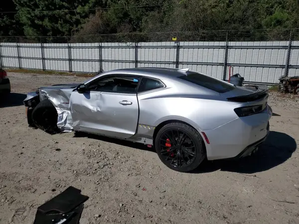 1G1FG1R77J0110128 2018 CHEVROLET CAMARO - Image 2