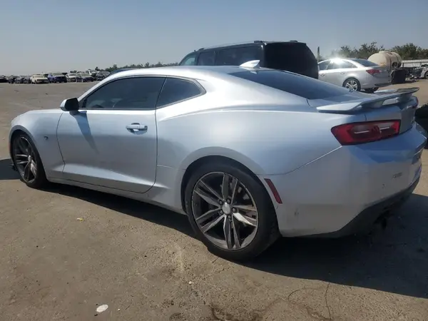 1G1FG1R77J0133683 2018 CHEVROLET CAMARO - Image 2