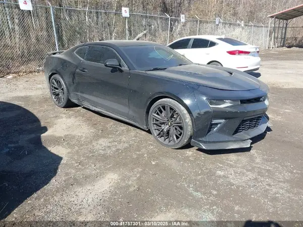 1G1FG1R77J0170121 2018 CHEVROLET CAMARO - Image 1
