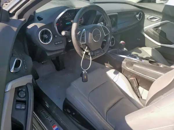 1G1FG1R7XH0123188 2017 CHEVROLET CAMARO - Image 8