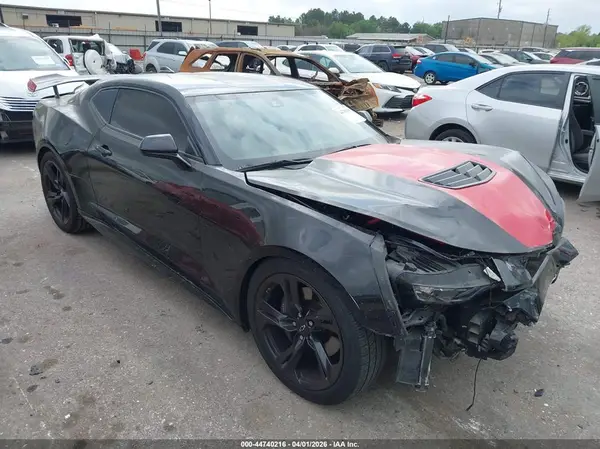 1G1FG1R7XL0131008 2020 CHEVROLET CAMARO - Image 1