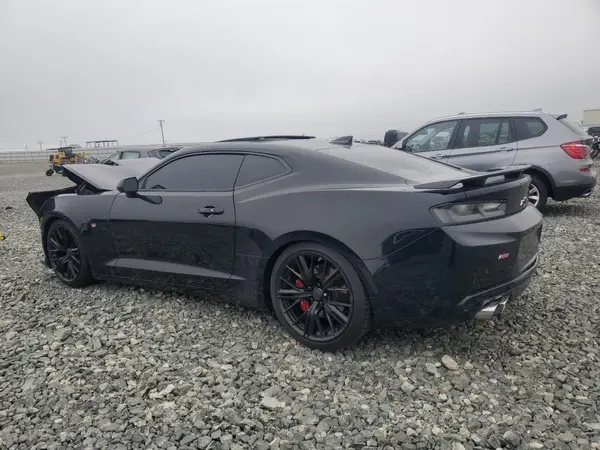1G1FH1R70H0101908 2017 CHEVROLET CAMARO - Image 2