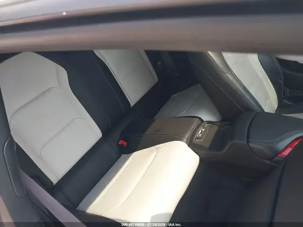 1G1FH1R70H0104775 2017 CHEVROLET CAMARO - Image 8