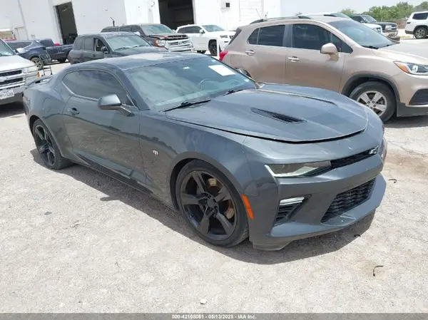 1G1FH1R70H0132169 2017 CHEVROLET CAMARO - Image 1