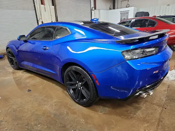 1G1FH1R70H0147013 2017 CHEVROLET CAMARO - Image 2