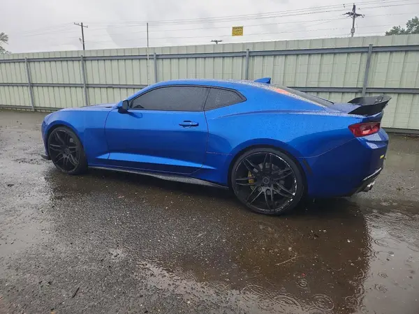 1G1FH1R70J0123106 2018 CHEVROLET CAMARO - Image 2