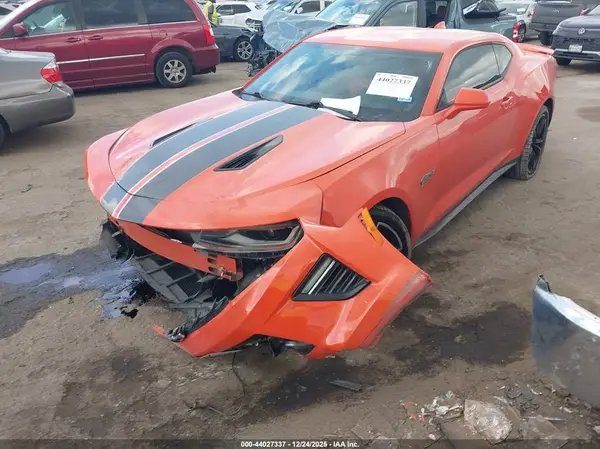 1G1FH1R70J0187551 2018 CHEVROLET CAMARO - Image 2