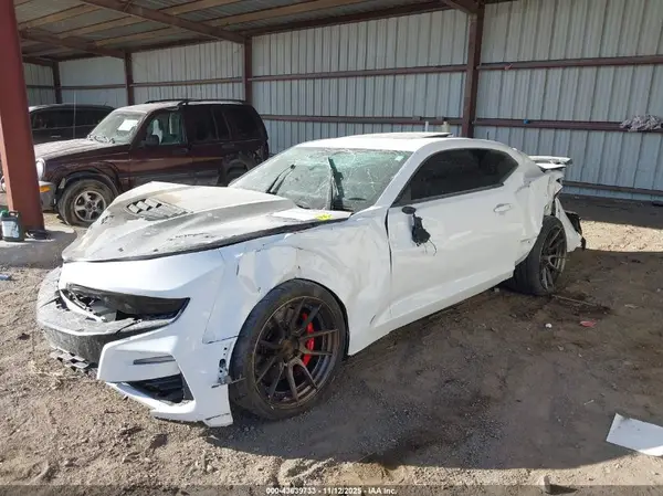 1G1FH1R70K0154664 2019 CHEVROLET CAMARO - Image 2