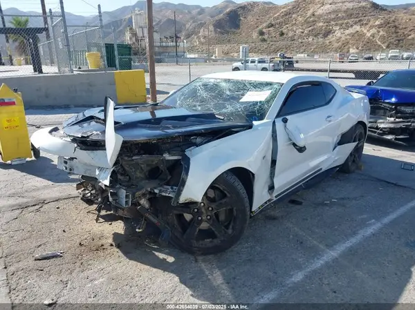 1G1FH1R71G0133409 2016 CHEVROLET CAMARO - Image 2