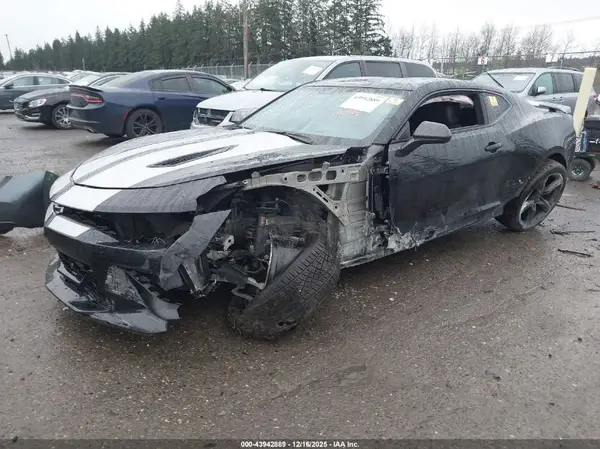 1G1FH1R71H0135436 2017 CHEVROLET CAMARO - Image 2