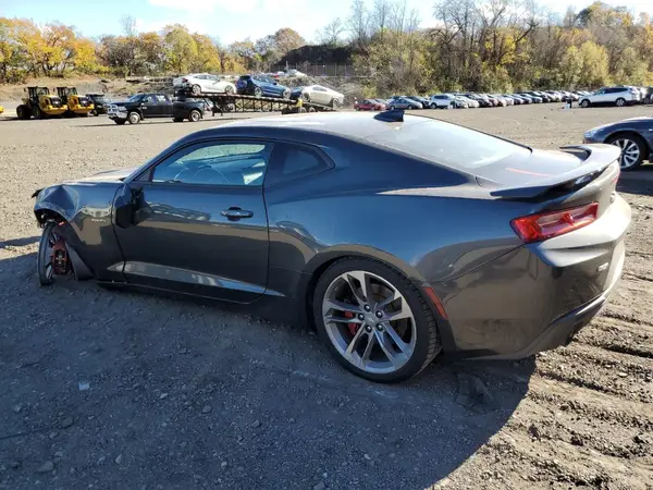 1G1FH1R71H0167058 2017 CHEVROLET CAMARO - Image 2